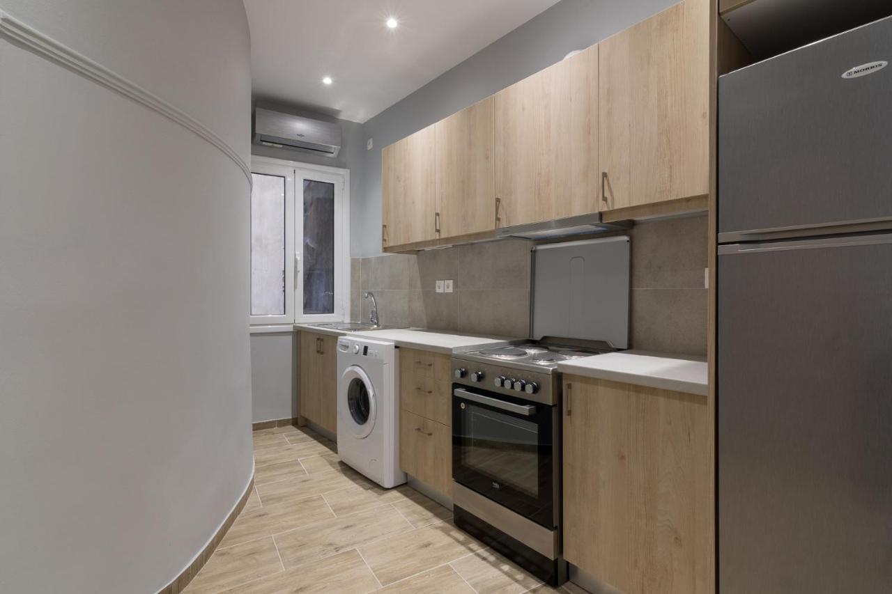 Great Located Apartment For 4Ppl #2 Atene Esterno foto